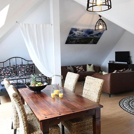 Loft-Style-Living Schuett - Einfach Anders Lejlighed Monschau Eksteriør billede